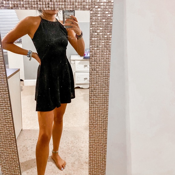 High Neck Romper - Picture 2 of 4